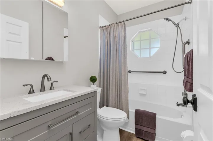 Full Guest Bath