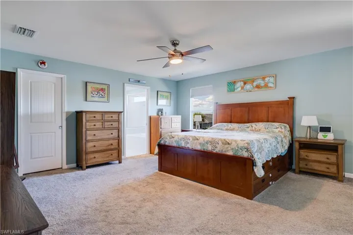 Spacious bedroom
