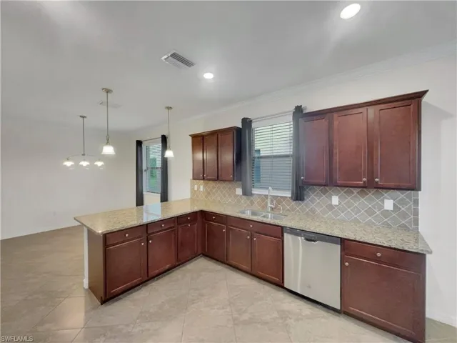 14342  Vindel  CIR, Fort Myers, FL 33905