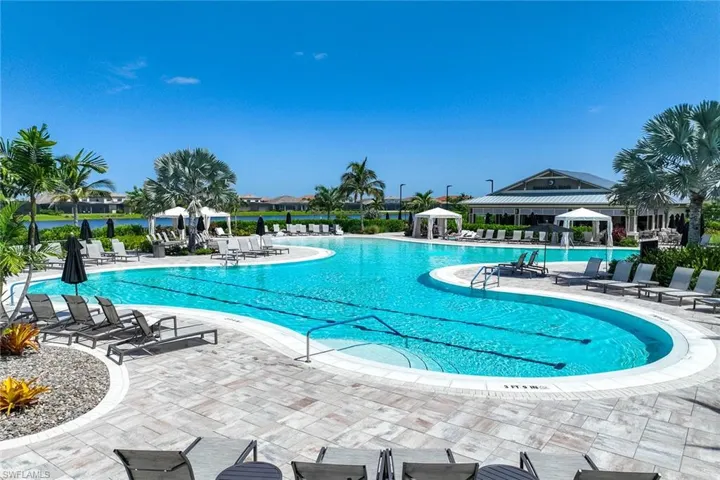 15428 Turin Dr, Naples, Florida 34114
