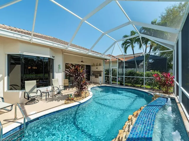 Pool & Lanai