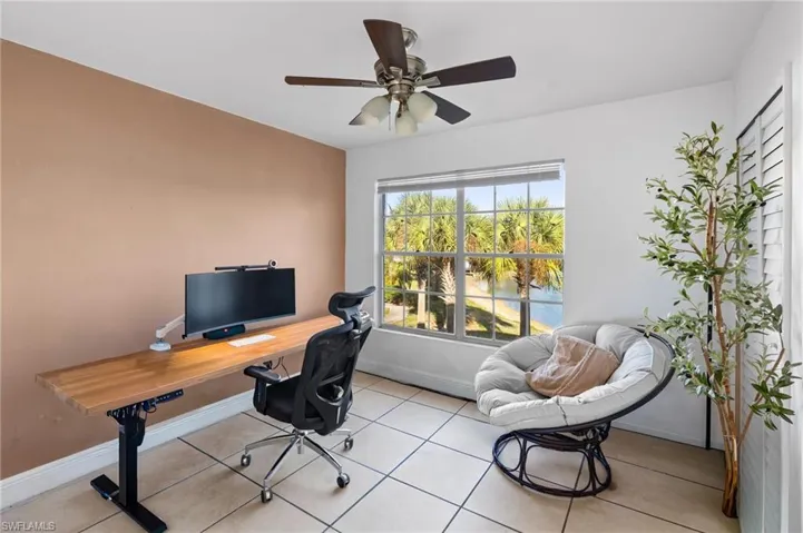 161 Santa Clara Dr 10, Naples, Florida 34104