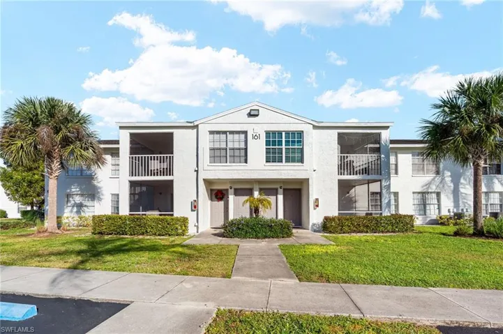161 Santa Clara Dr 10, Naples, Florida 34104