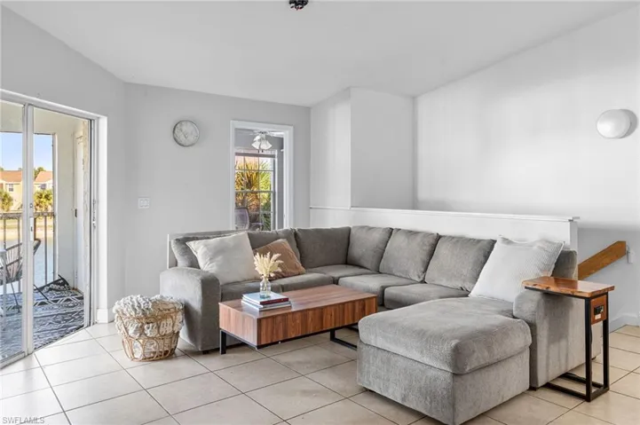 161 Santa Clara Dr 10, Naples, Florida 34104