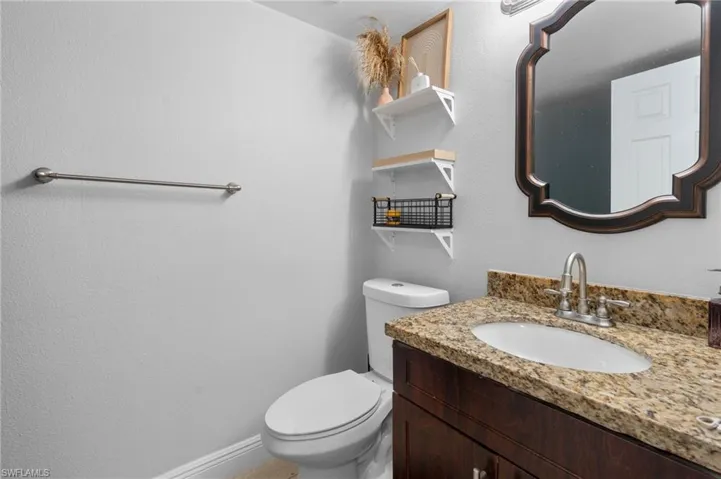 161 Santa Clara Dr 10, Naples, Florida 34104