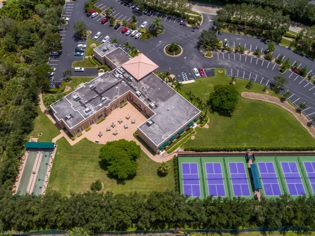 Pickleball Courts