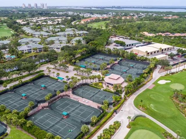Tennis Center