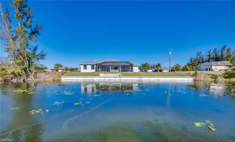 515 SW 22nd  TER, Cape Coral, FL 33991