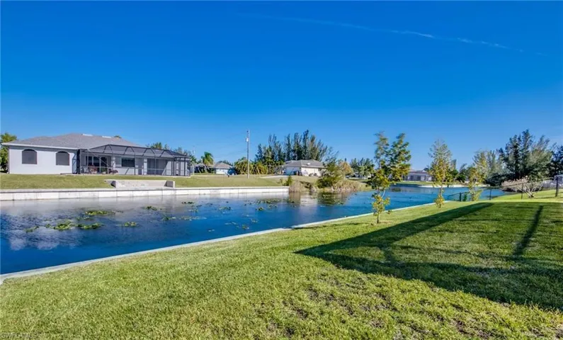 515 SW 22nd  TER, Cape Coral, FL 33991