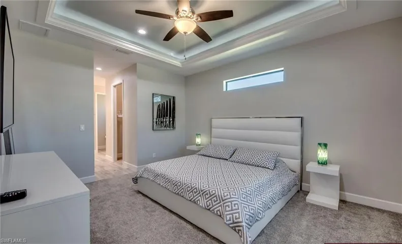 515 SW 22nd  TER, Cape Coral, FL 33991