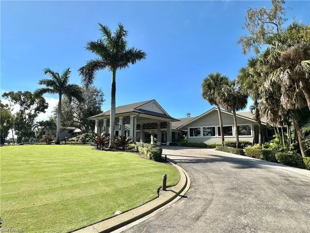 6113 Deer Run, Fort Myers, Florida 33908