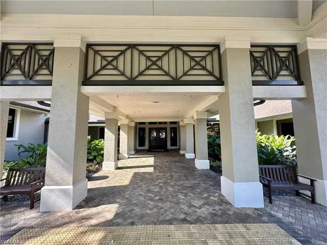 6113 Deer Run, Fort Myers, Florida 33908
