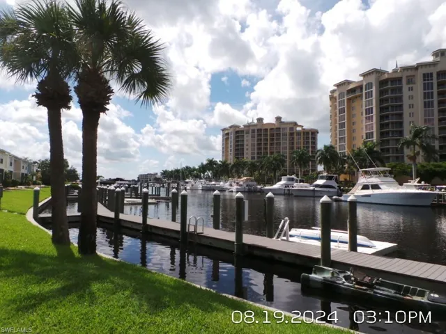 Canal and Dockage right outside of your townhouse