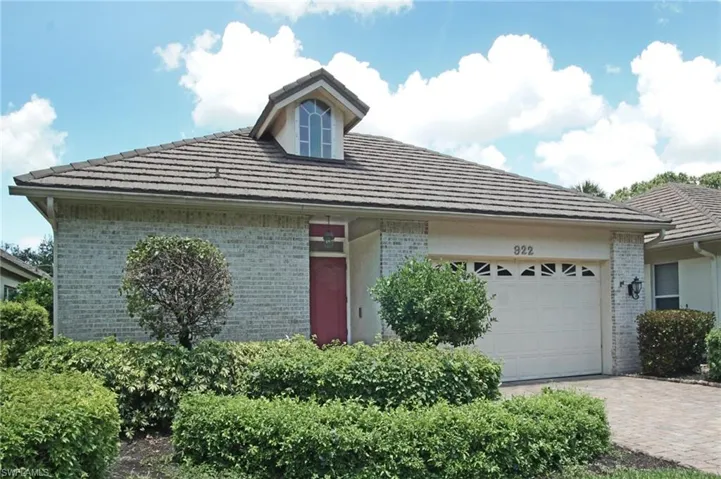 922  Turtle  CT, Naples, FL 34108