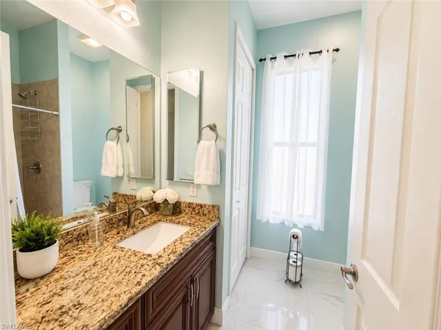 2123 Nw 41st Pl, Cape Coral, Florida 33993