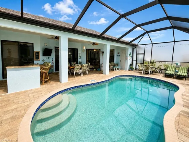 2123 Nw 41st Pl, Cape Coral, Florida 33993