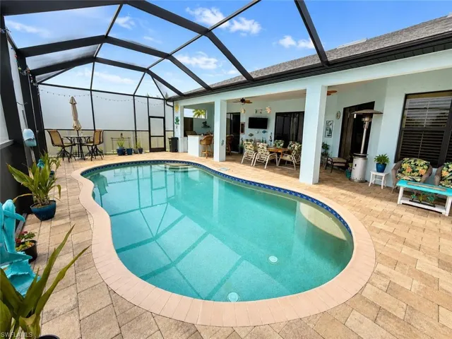 2123 Nw 41st Pl, Cape Coral, Florida 33993