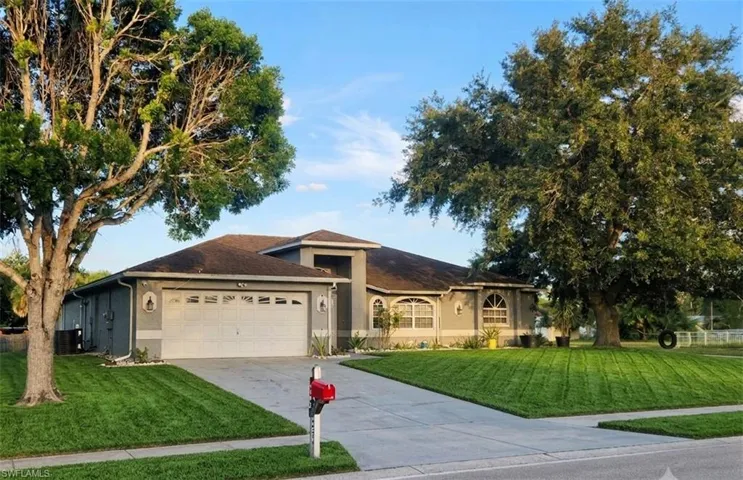 200 Richmond Ave N, Lehigh Acres, Florida 33936