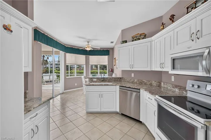 8524 Fairway Bend Dr, Estero, Florida 33967