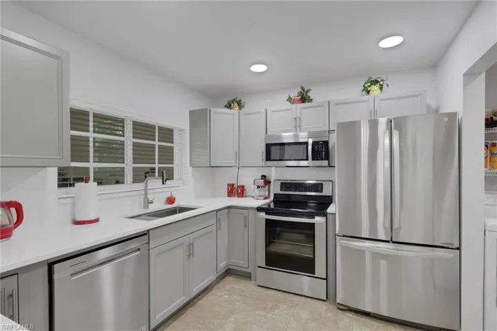 4075 24th Ave Ne, Naples, Florida 34120