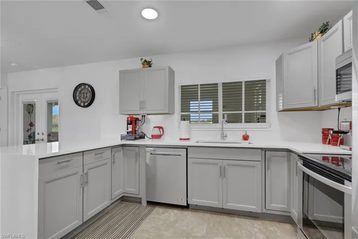 4075 24th Ave Ne, Naples, Florida 34120