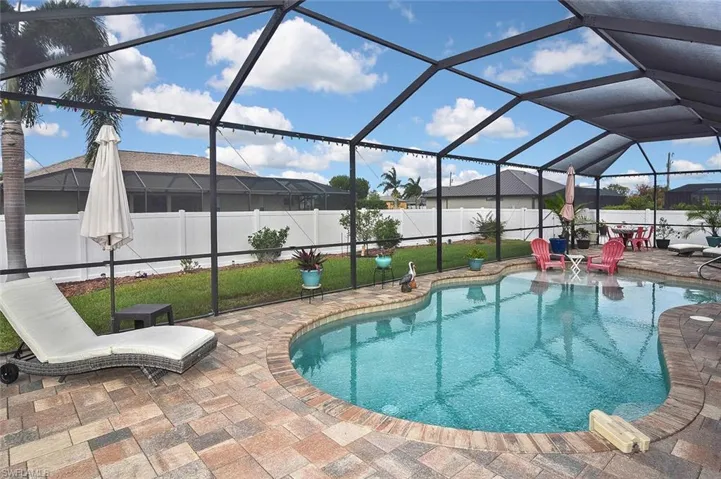 Salt water pool