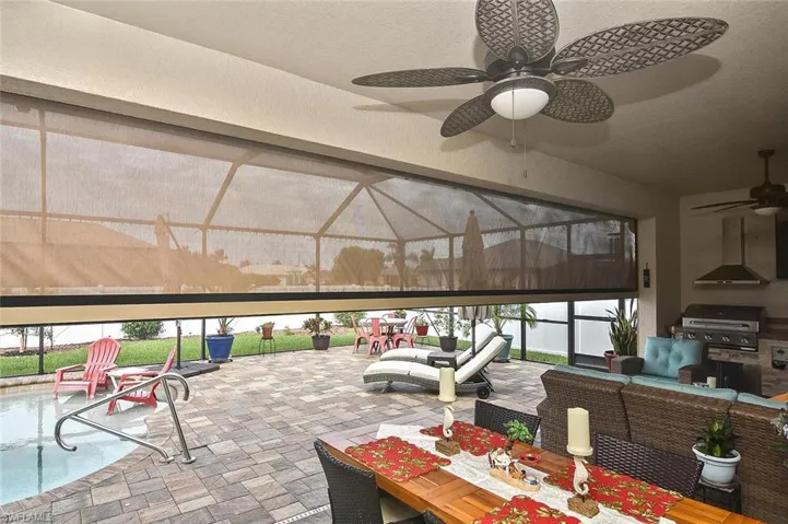 Lanai kevlar screen