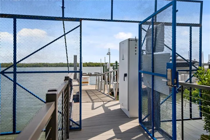 4199 Bay Beach Ln, Fort Myers Beach, Florida 33931