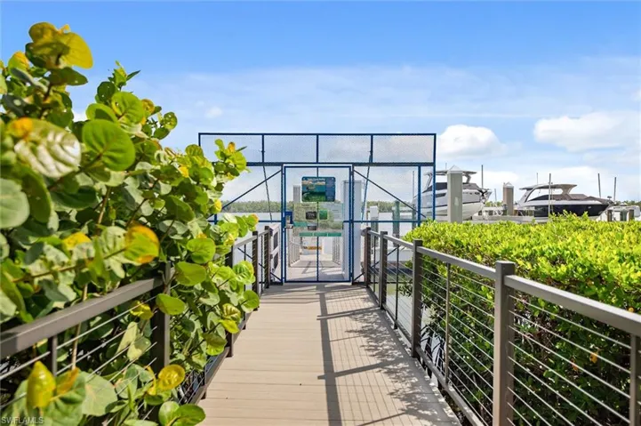 4199 Bay Beach Ln, Fort Myers Beach, Florida 33931