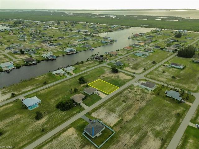 4326 NW 34th ST, CAPE CORAL FL 33993