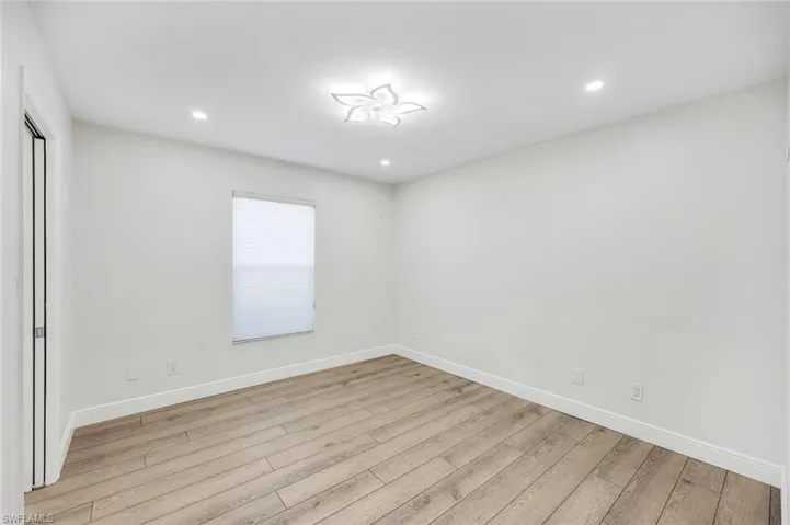 6208  Shadowood  CIR, Naples, FL 34112