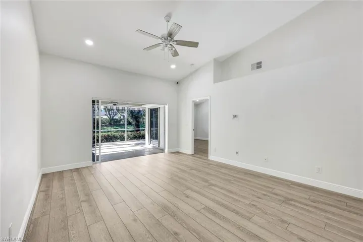 6208  Shadowood  CIR, Naples, FL 34112