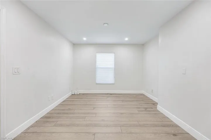 6208  Shadowood  CIR, Naples, FL 34112