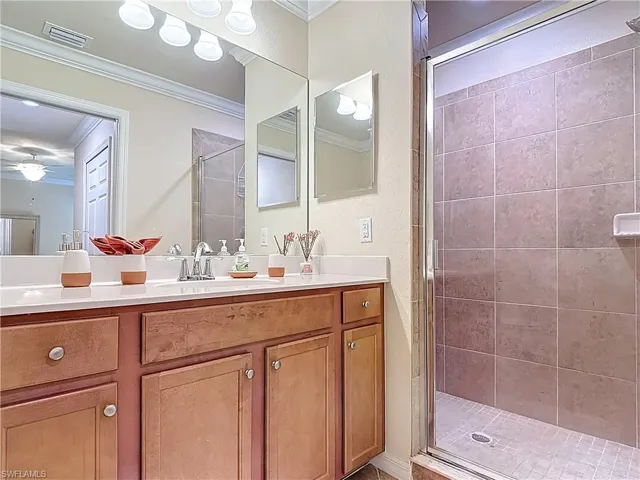 9830 Giaveno Cir 1637, Naples, Florida 34113