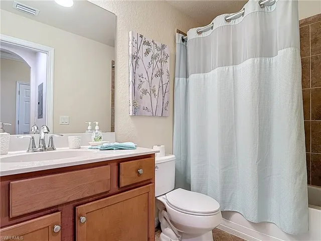 9830 Giaveno Cir 1637, Naples, Florida 34113
