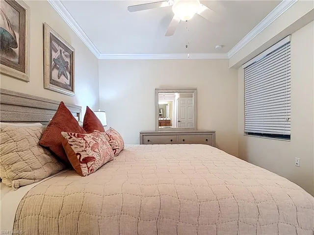 9830 Giaveno Cir 1637, Naples, Florida 34113