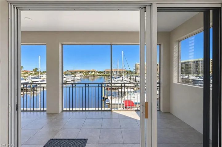 3471 Sunset Key Cir 102, Punta Gorda, Florida 33955