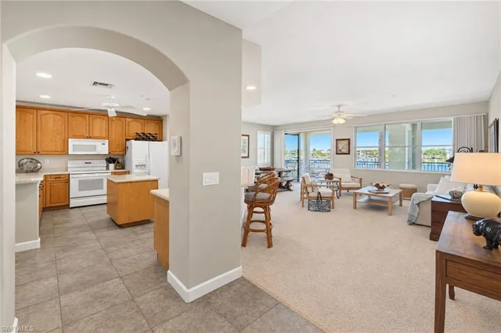 3471 Sunset Key Cir 102, Punta Gorda, Florida 33955