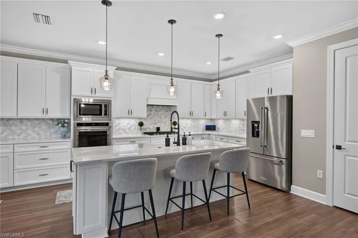 20430 Pebble Glen Dr, Estero, Florida 33928