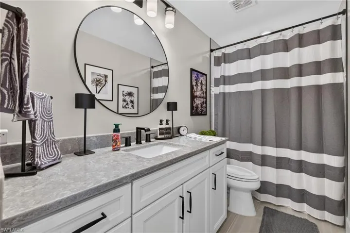20430 Pebble Glen Dr, Estero, Florida 33928