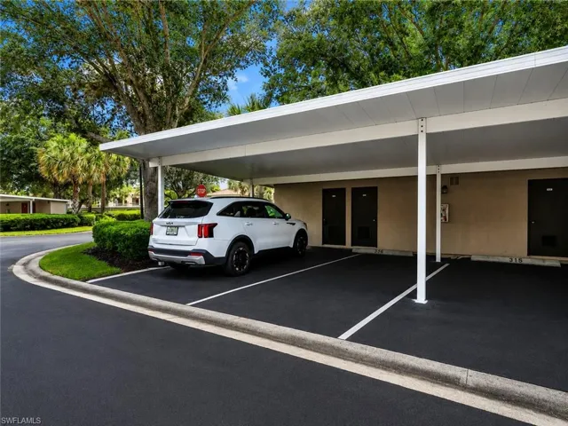 20040 Barletta Ln 326, Estero, Florida 33928
