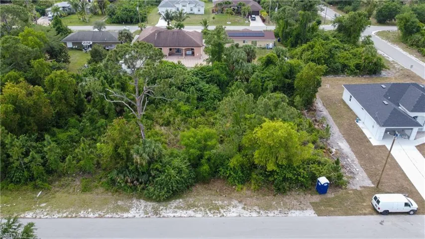 2917 11th St W, Lehigh Acres Fl 33971