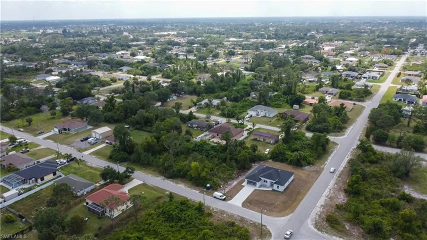 2917 11th St W, Lehigh Acres Fl 33971