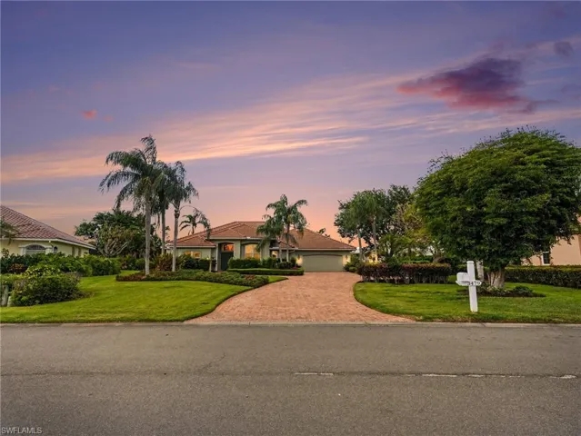 Beautiful home, plenty of parking for your guests.