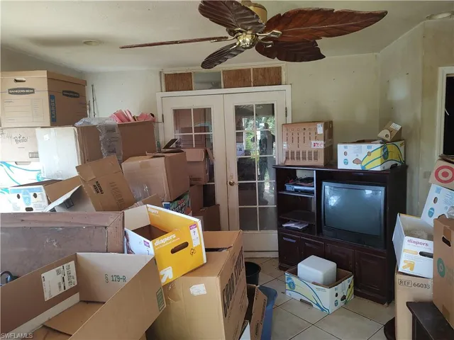 Storage room with ceiling fan