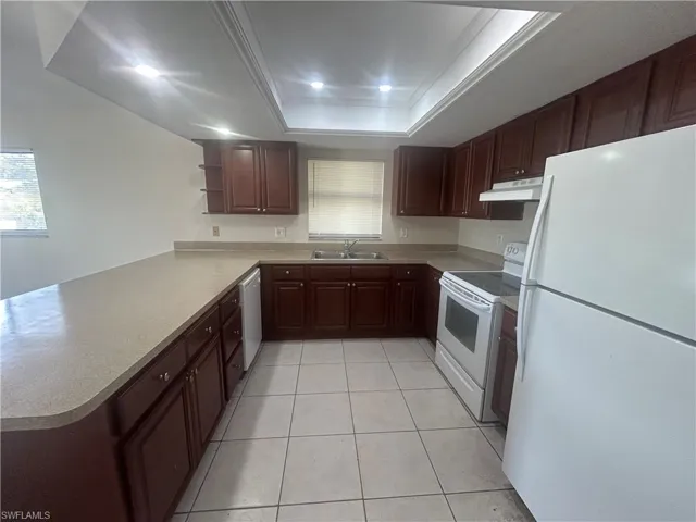 215-217 Se 23rd Pl 215, Cape Coral, Florida 33990
