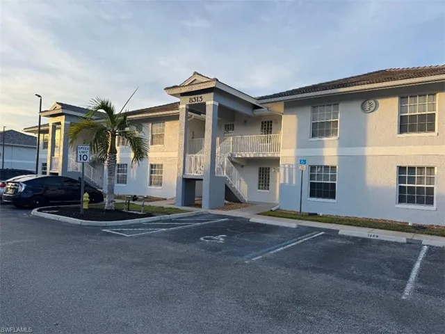 8313 Bernwood Cove Loop 1205, Fort Myers, Florida 33966