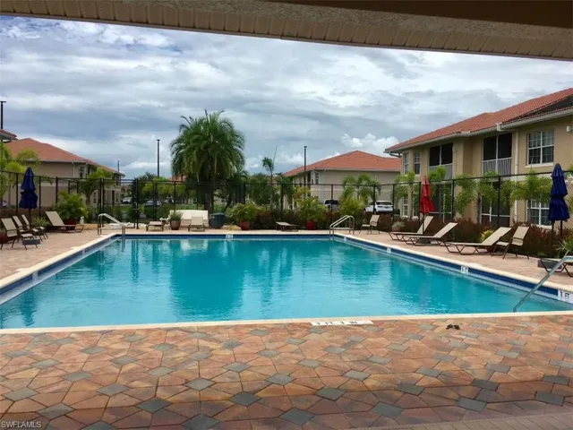 8313 Bernwood Cove Loop 1205, Fort Myers, Florida 33966