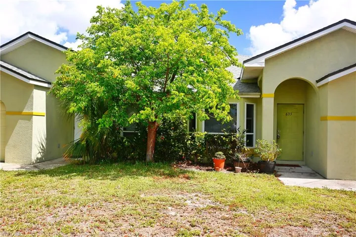 631/633 Se Van Loon Ter, Cape Coral, Florida 33990