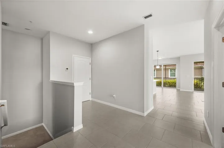 2344 Sheen Ln 308, Naples, Florida 34120